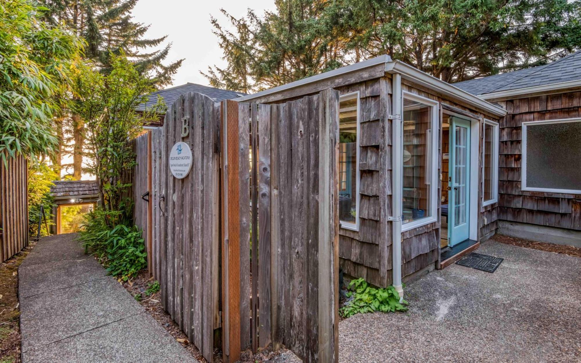 Agate Beach Oceanfront Lodge Newport Exterior photo